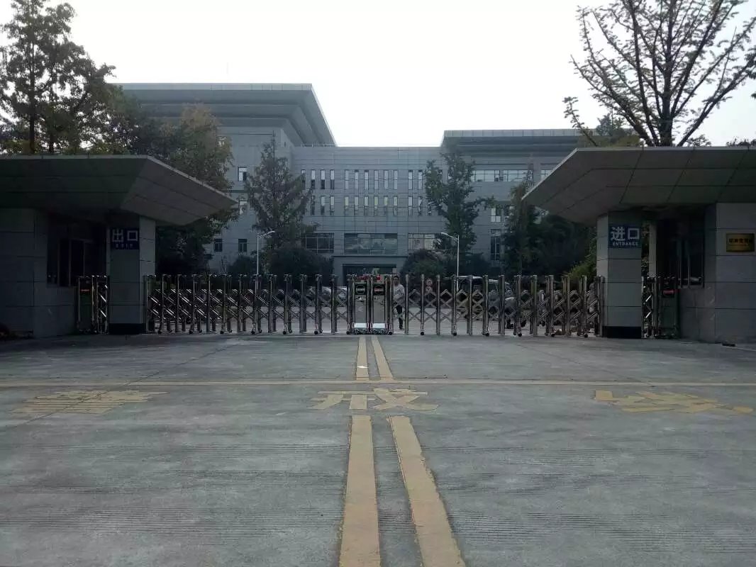 屏南县屏南县四川消防总队伸缩门